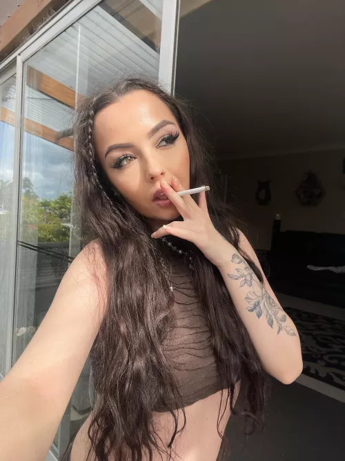 my application to be ur chain smoking girlfriend. do you accept? by Brattywynter