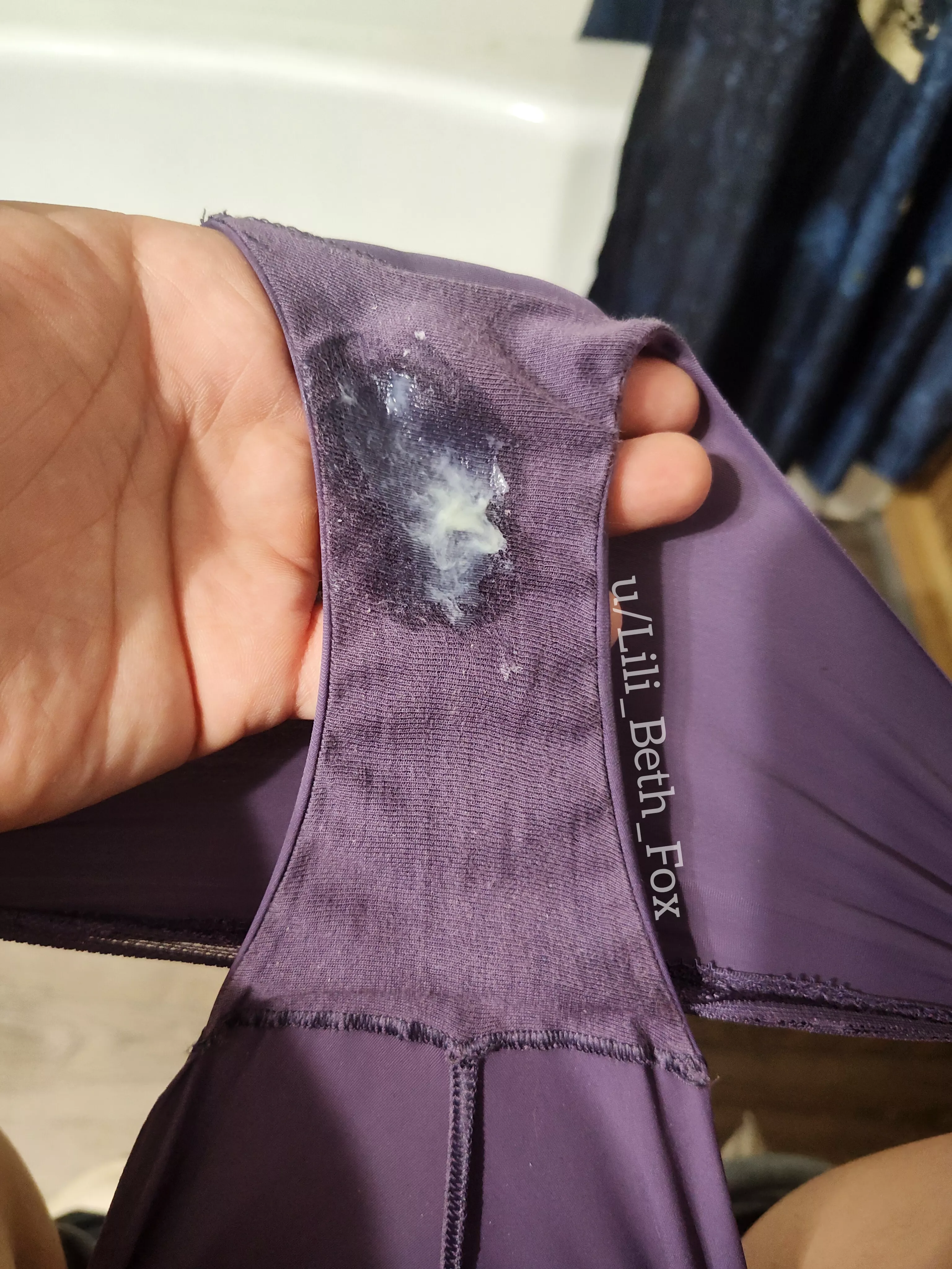 Six hours into a 3 day wear.... We're only getting this pair started! [OC] posted by Lili_Beth_Fox