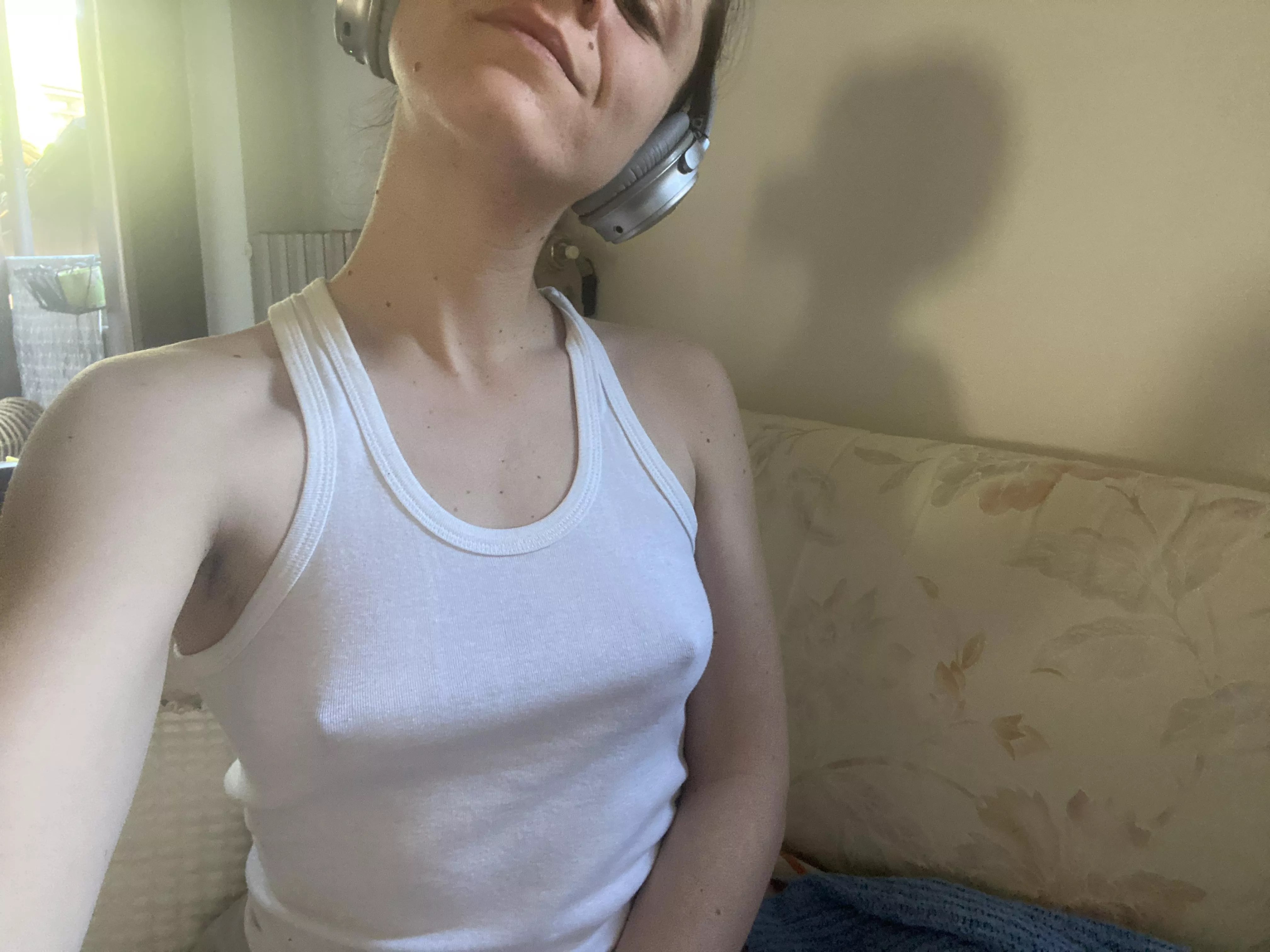 This new top makes me smile..... posted by Thesquitties