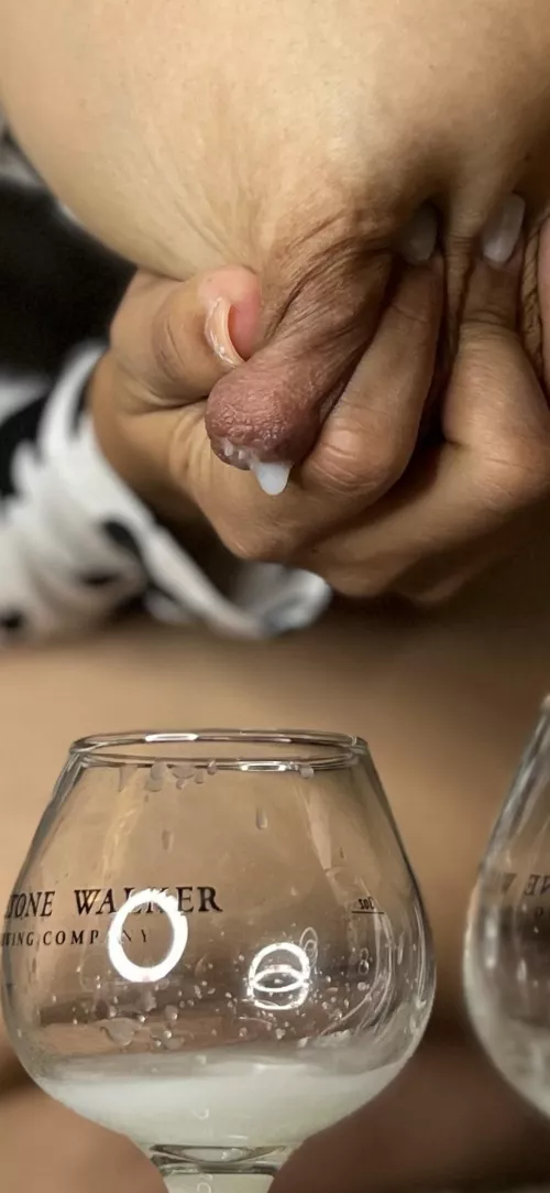 Upclose shot of my milk 💕 by SexxxyMexie