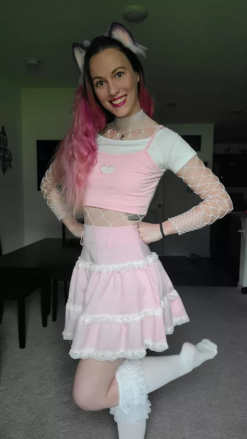 Using natural light because my power went out [F] by xo_Emmarose_xo