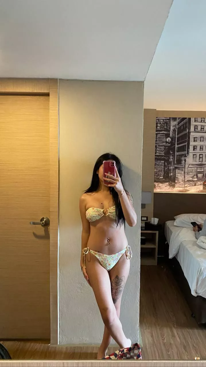 would you go to the beach with me? posted by Pretty-Ad-5659