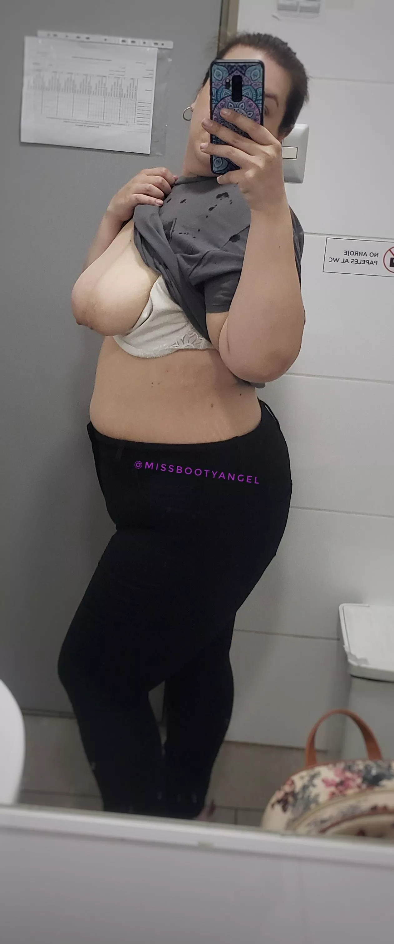Your chubby coworker send this, what do you reply? posted by missbootyangel