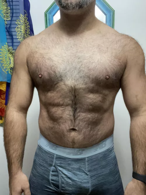 [40] Looking for a workout buddy by HarryStallion82