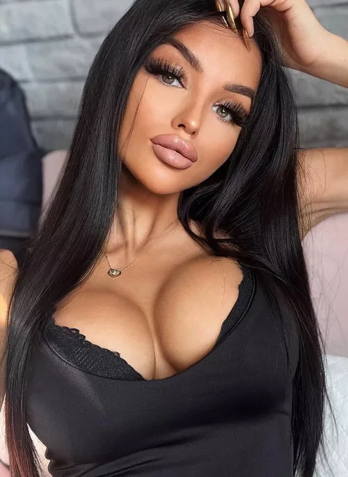 Absolutely gorgeous ! by vedaace