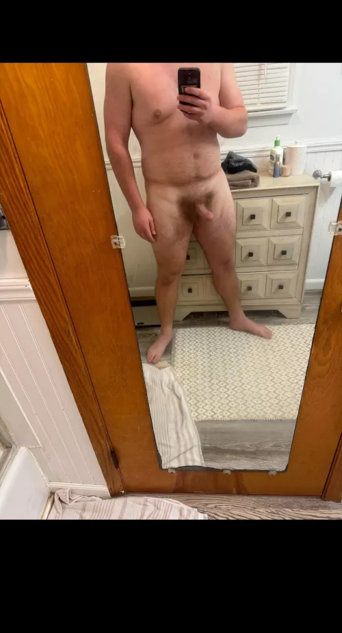 any dad bods wanna watch me cum? by Short_Truck4225