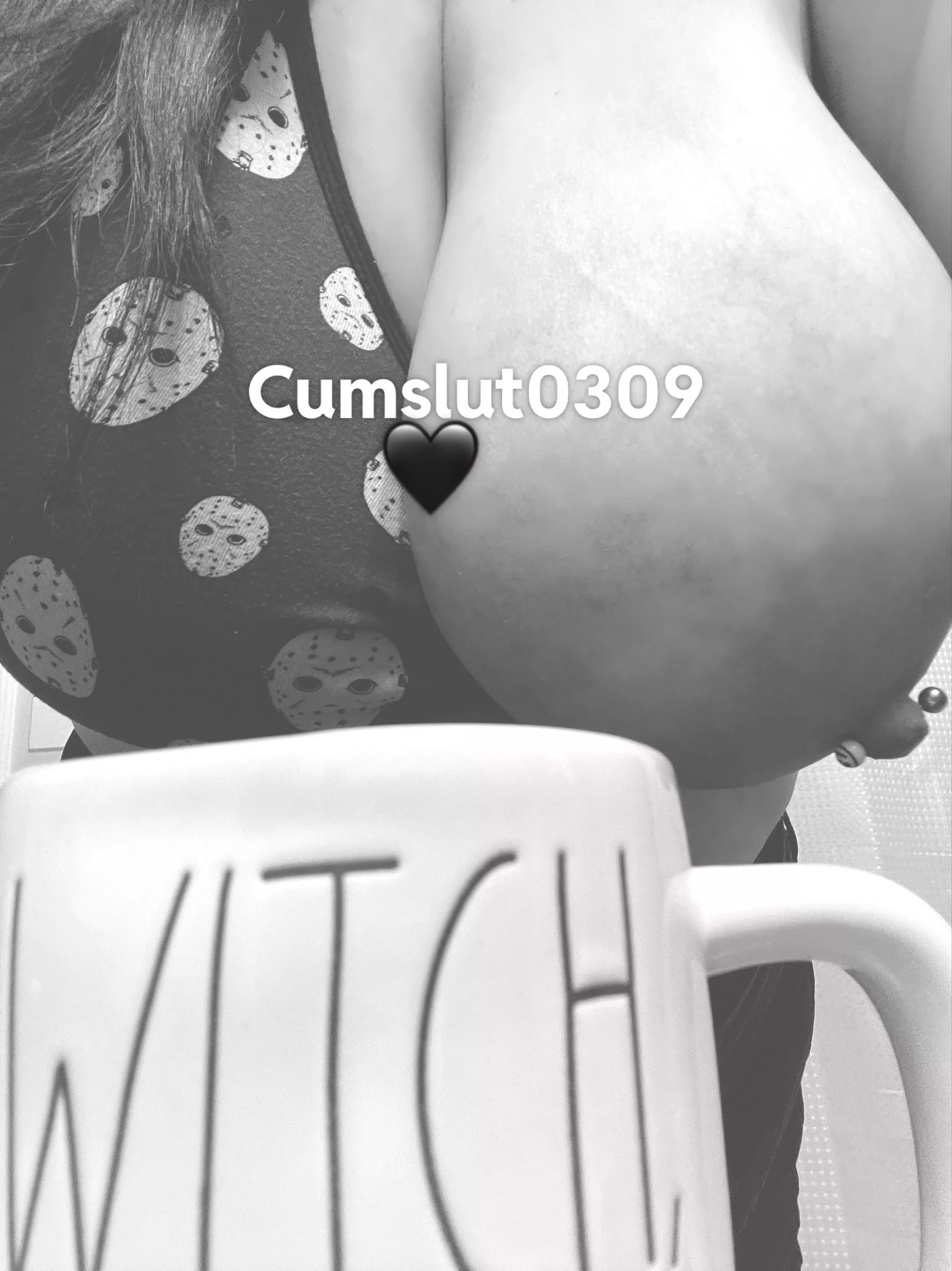 Big enough ? 😏 posted by cumslut0309