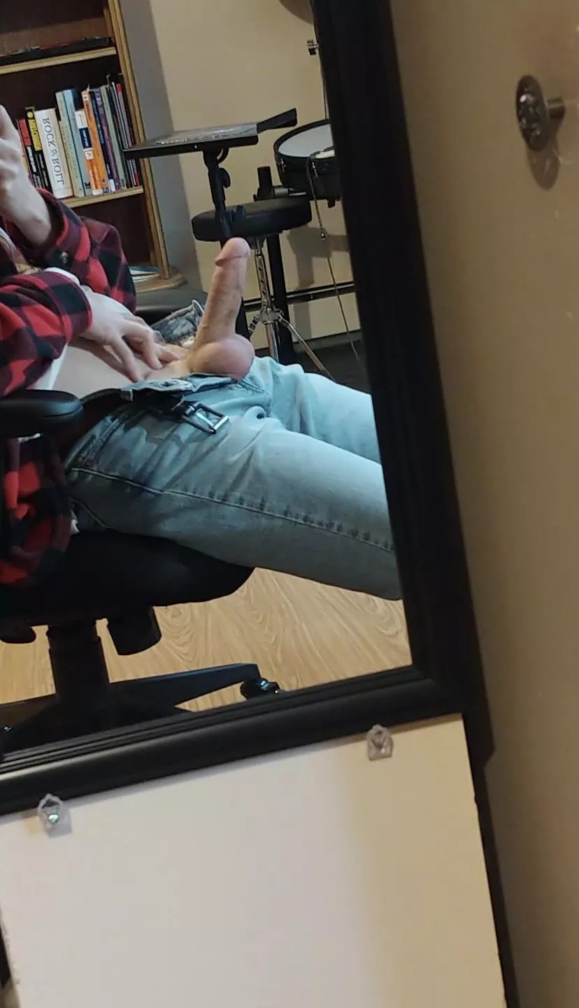 First Solo Pic posted by Naive_Reception_5520