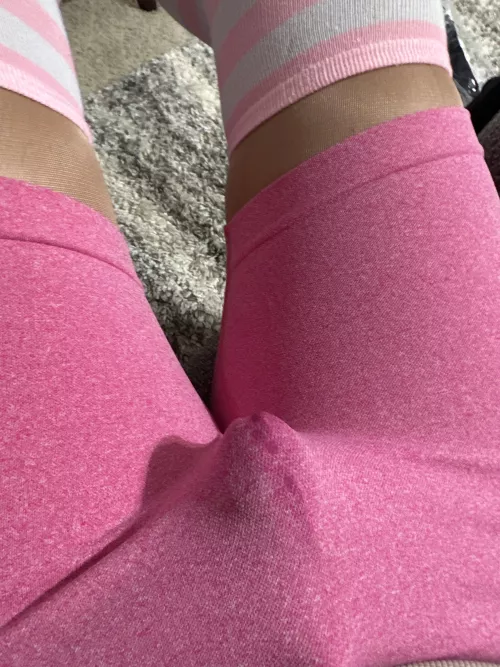 Got a little wet in my cage by No-Stomach7552