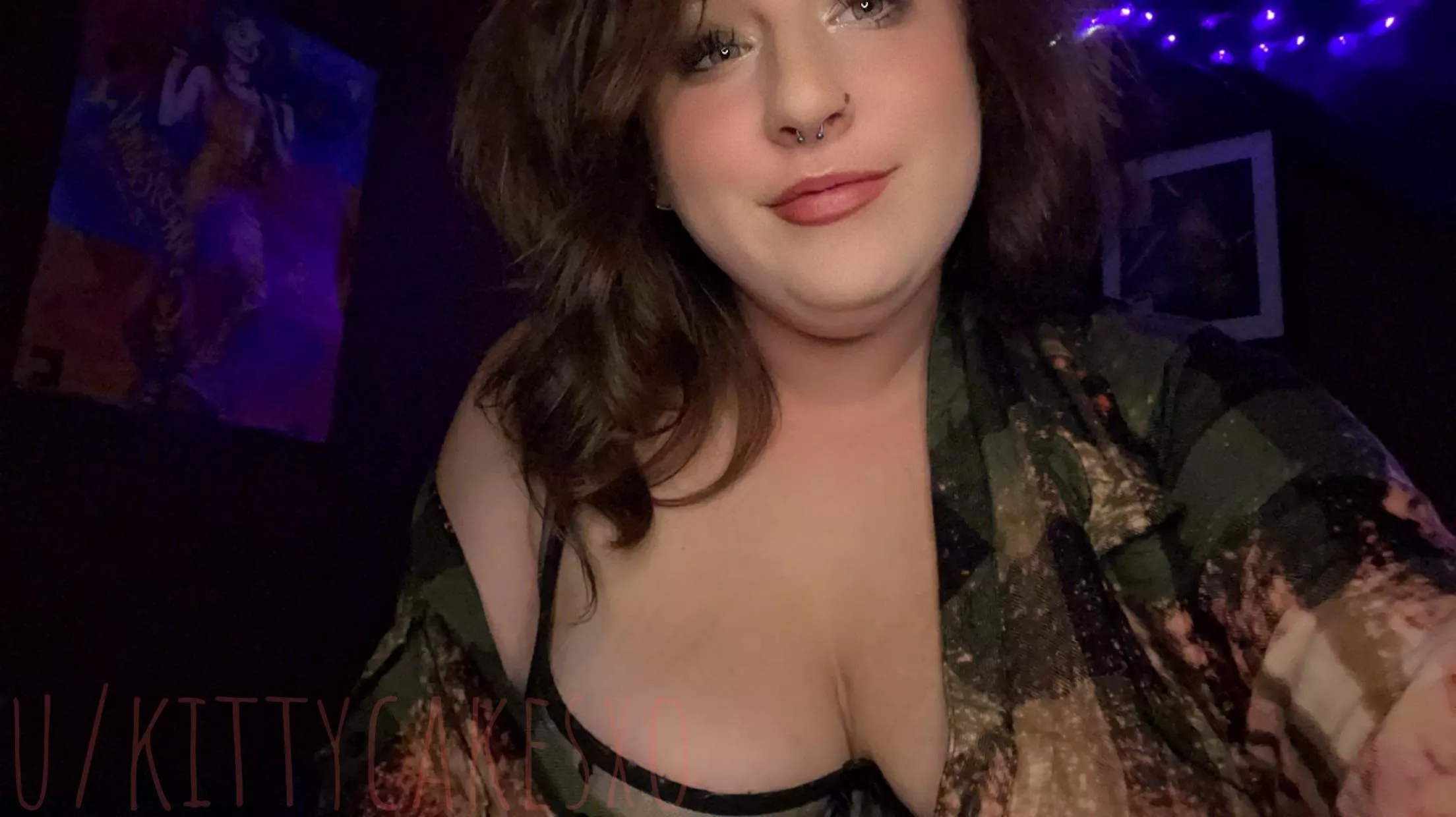 Hi I’m Piper 🥹 posted by kittycakesxo