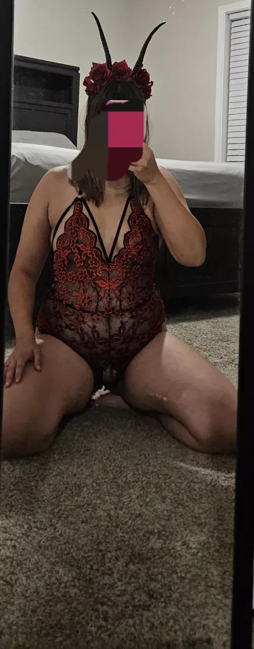 Hot and Horny by Rosalita69