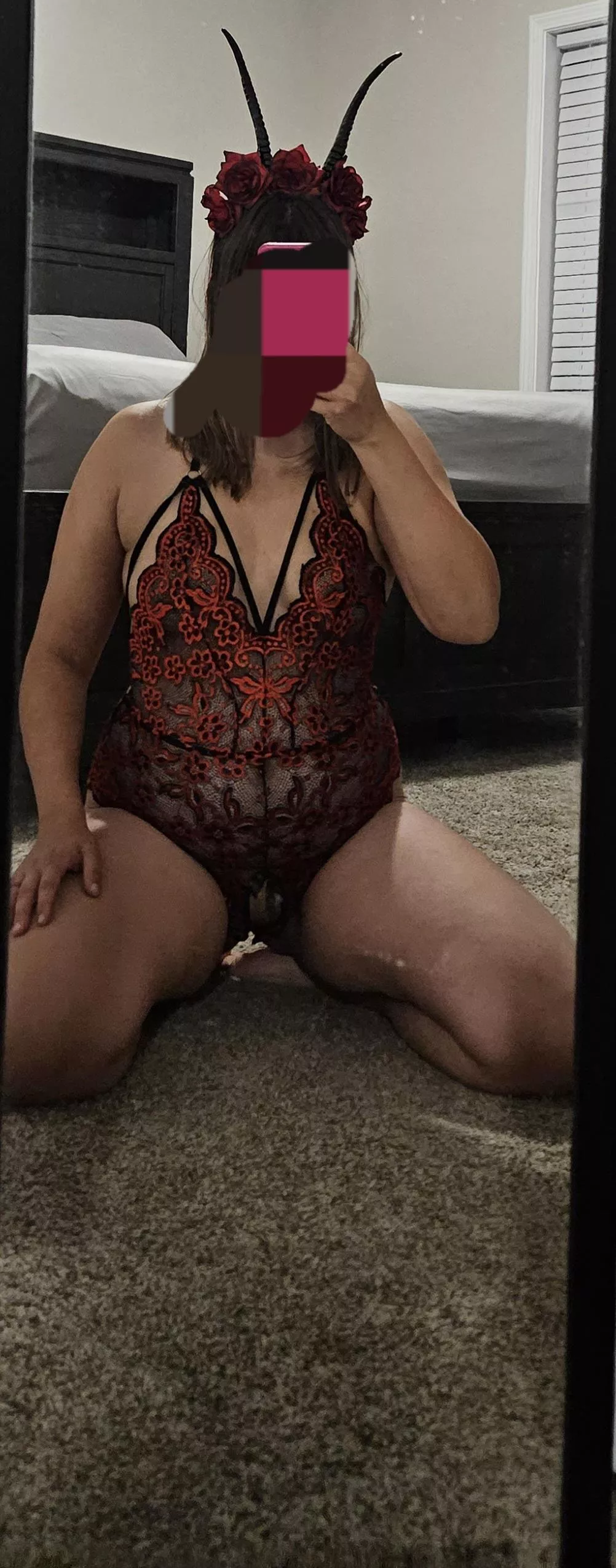 Hot and Horny posted by Rosalita69