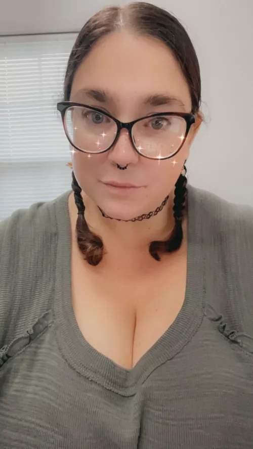 I need someone to gag me with their cock in my office right now! by _jade_nicole_