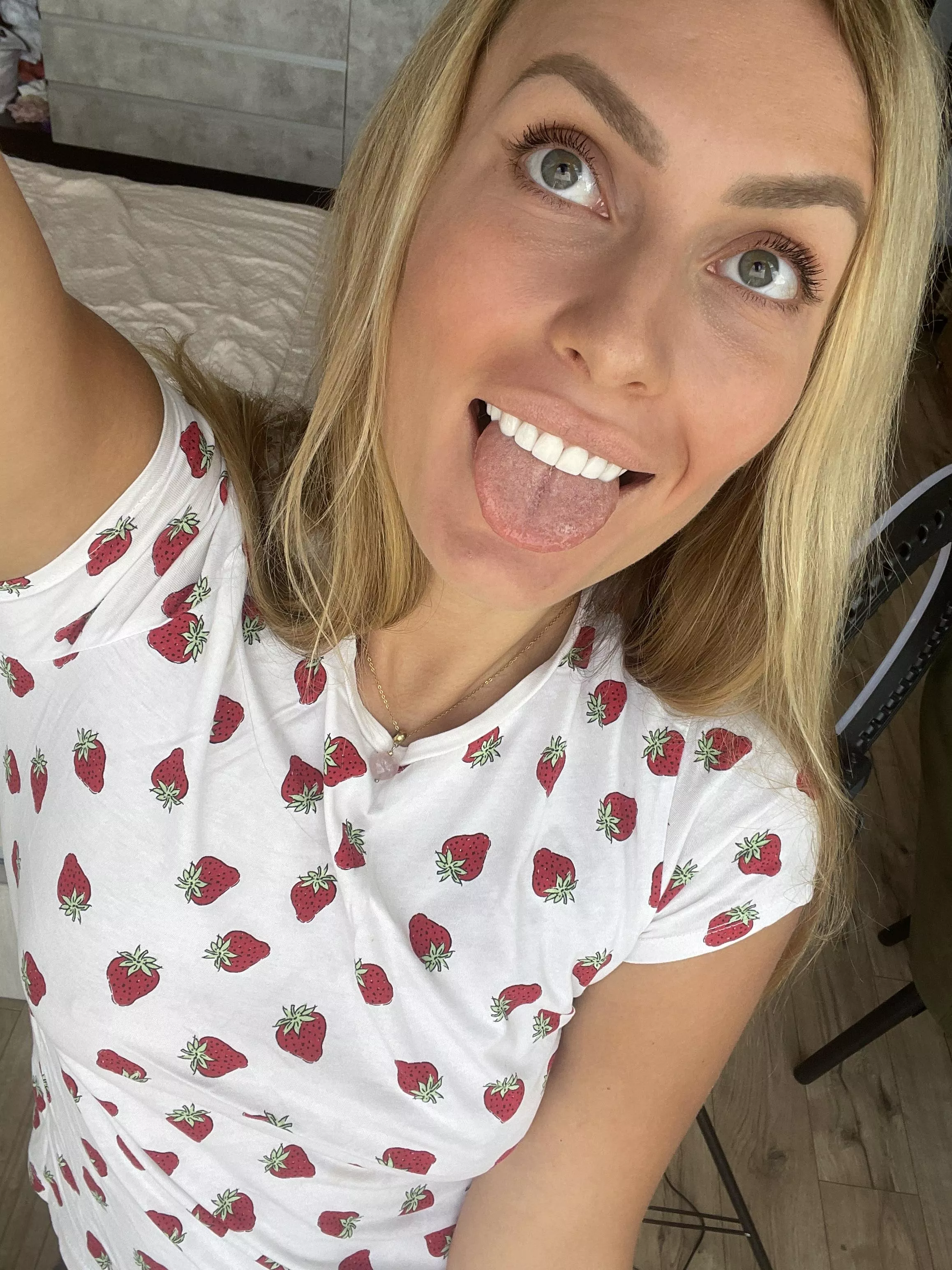 I'd like to share this photo with you posted by shortattach