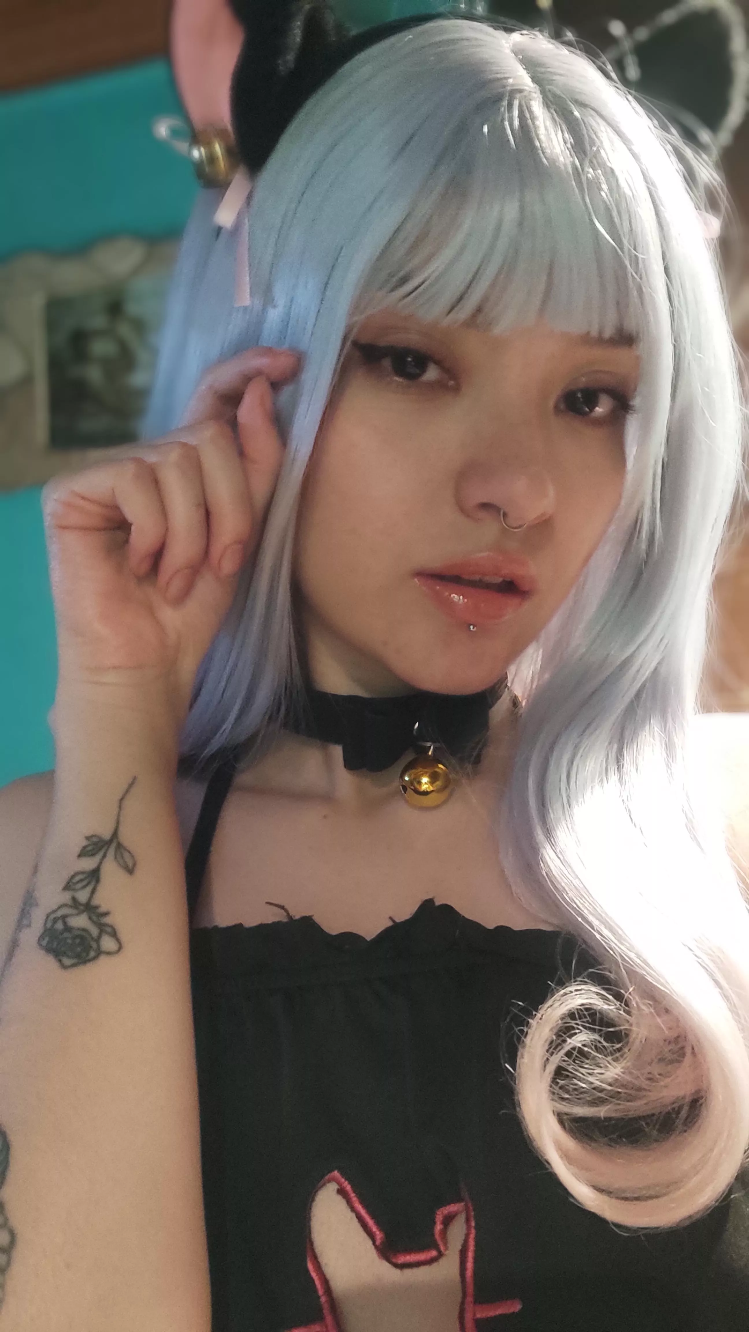 Is it okay if I give you a pawjob? :3 posted by Darcie_BA