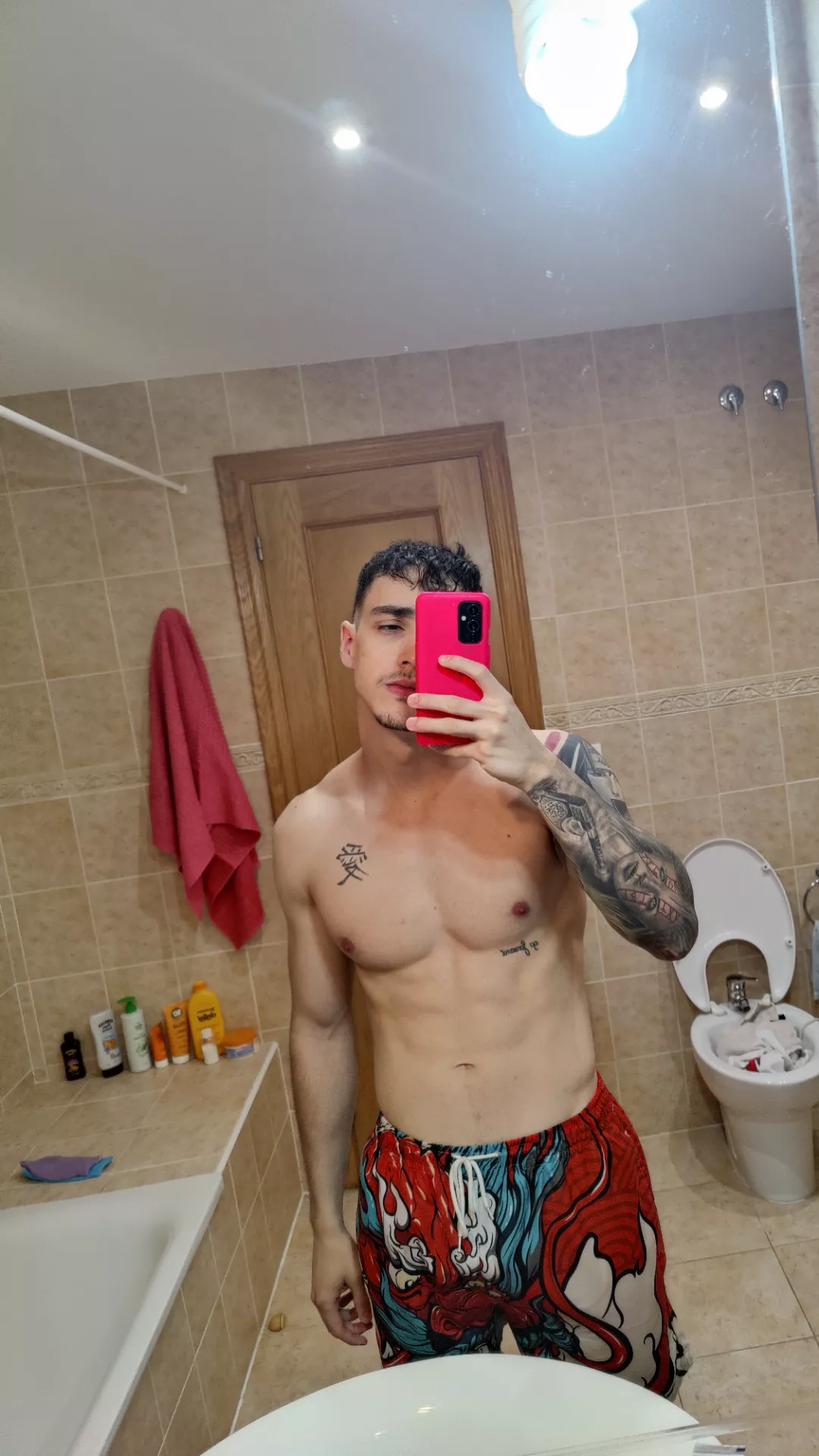 Need so(m)e holidays posted by Joshu11