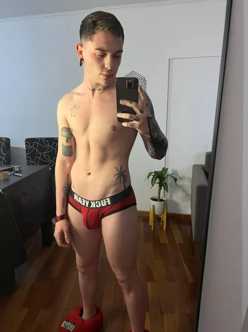 Put your hands where it's possible for you to touch me by IamGiovanni95