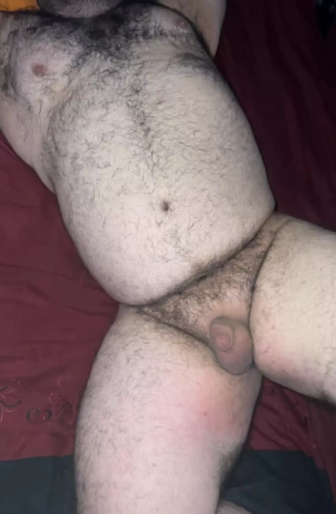 Rainy days make me wanna cuddle🐻 posted by bigmikemccarthy