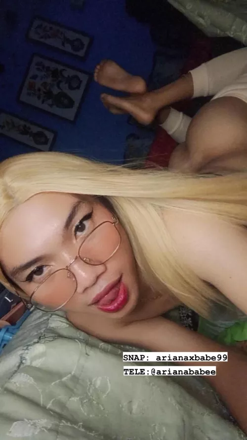 slice me! by arianaa_babee