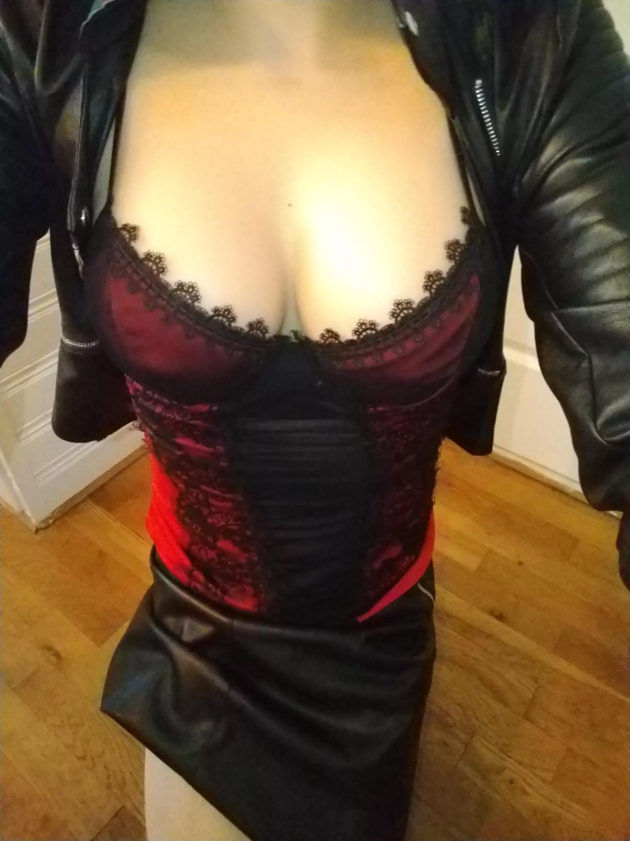 Slutty weekend! posted by lizzy-sissy