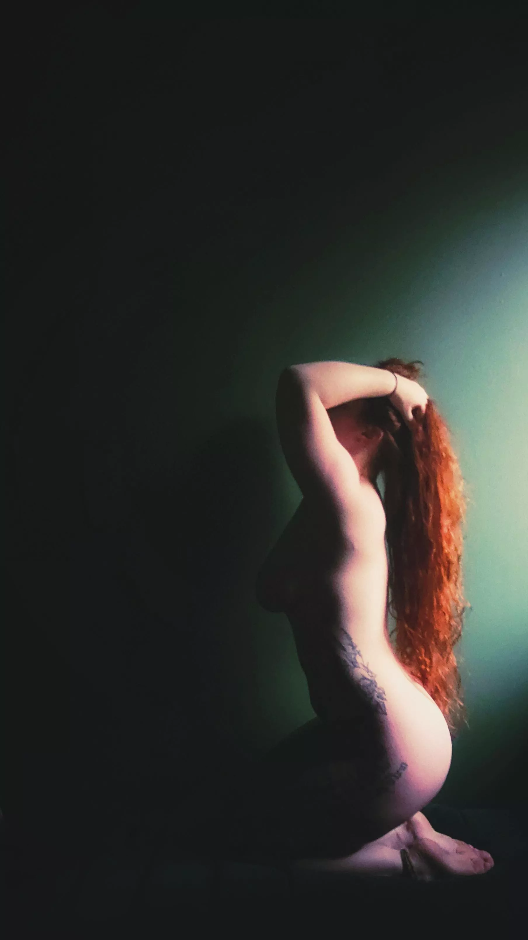 Sun-kissed posted by GreenEyedWiitch