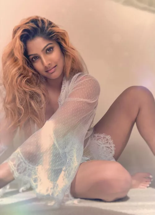 The angel or devil on your shoulder? by Jfernando12