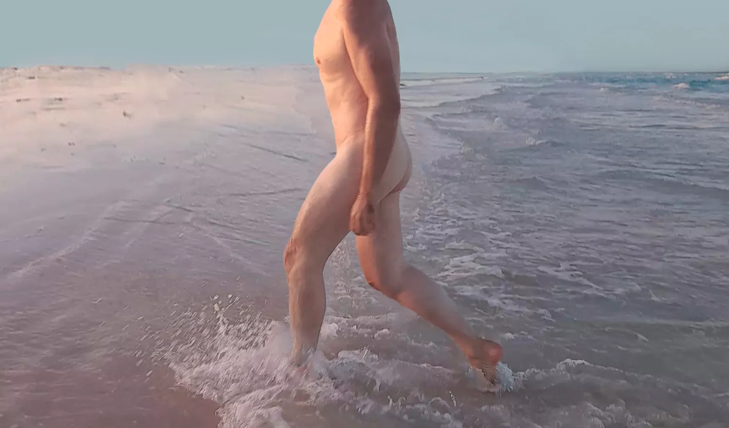 Walking man posted by mariooblongo