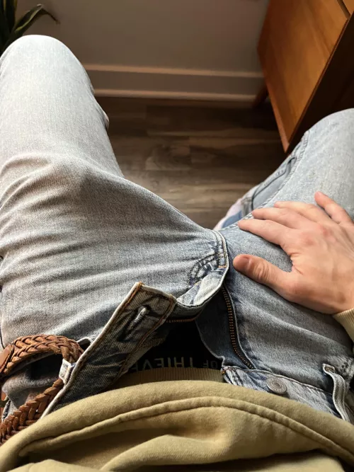 What’s that in there? by Amazing_Elevator_243