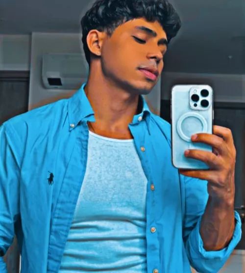 Who’s down for some Apex 😈 by No_Security_1995