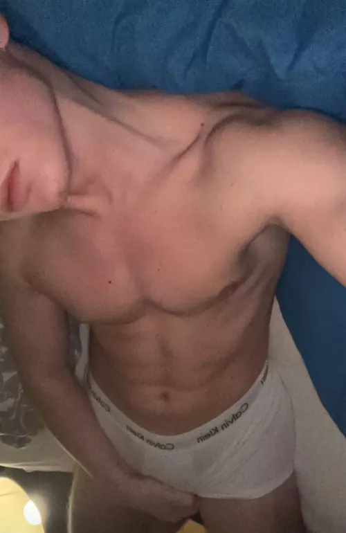 24 Send me your face or body if u want my snap by swimboy_99