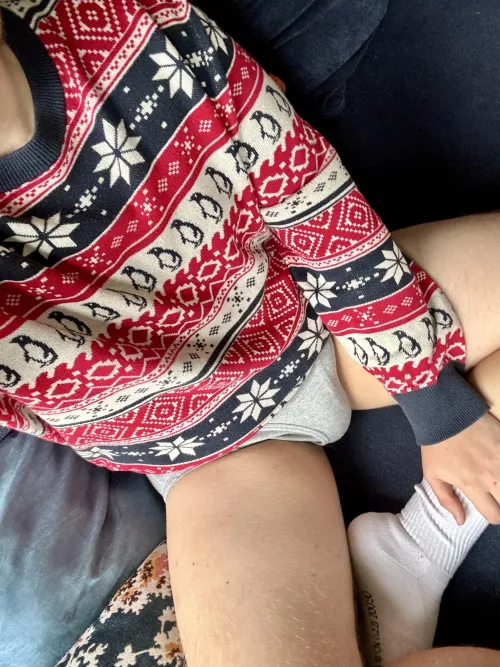 26 briefs makes me feel cute 🙈with my lil bulge by PottyTrainedBoy