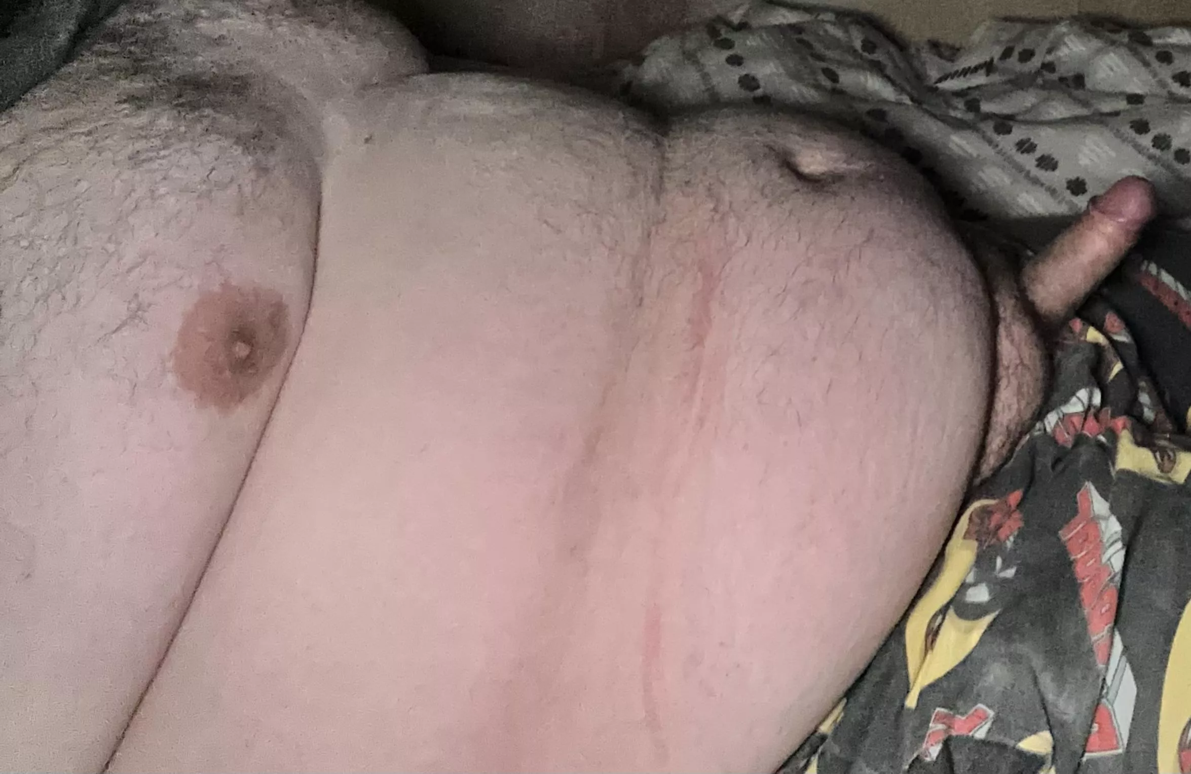 31m ride me, or slap my belly and enjoy the waves? posted by mcflappers2599