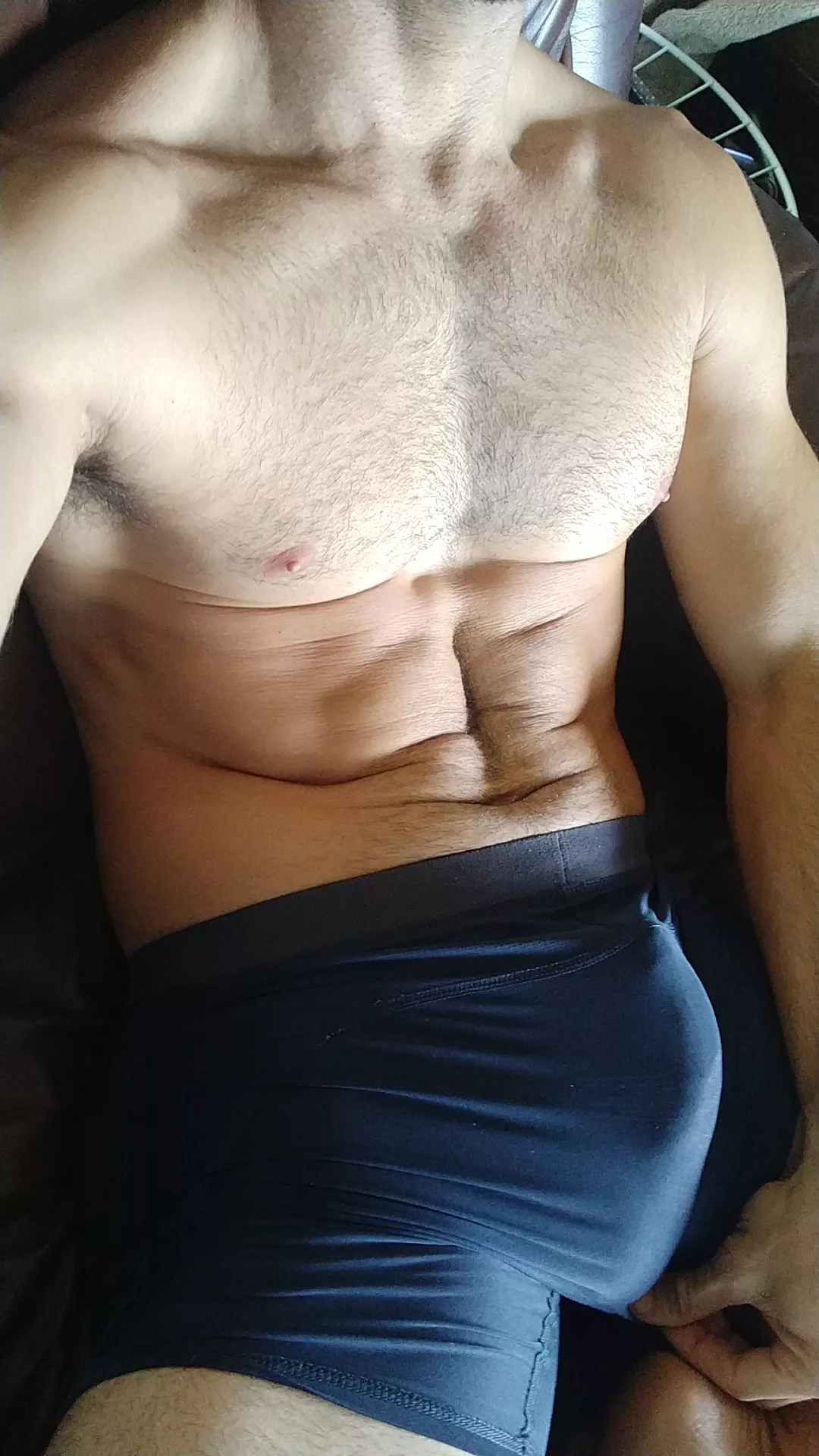 [37] Tighties feel so good posted by Aerelianus