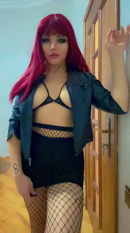 Am I sexy enough? by jess_T_xo