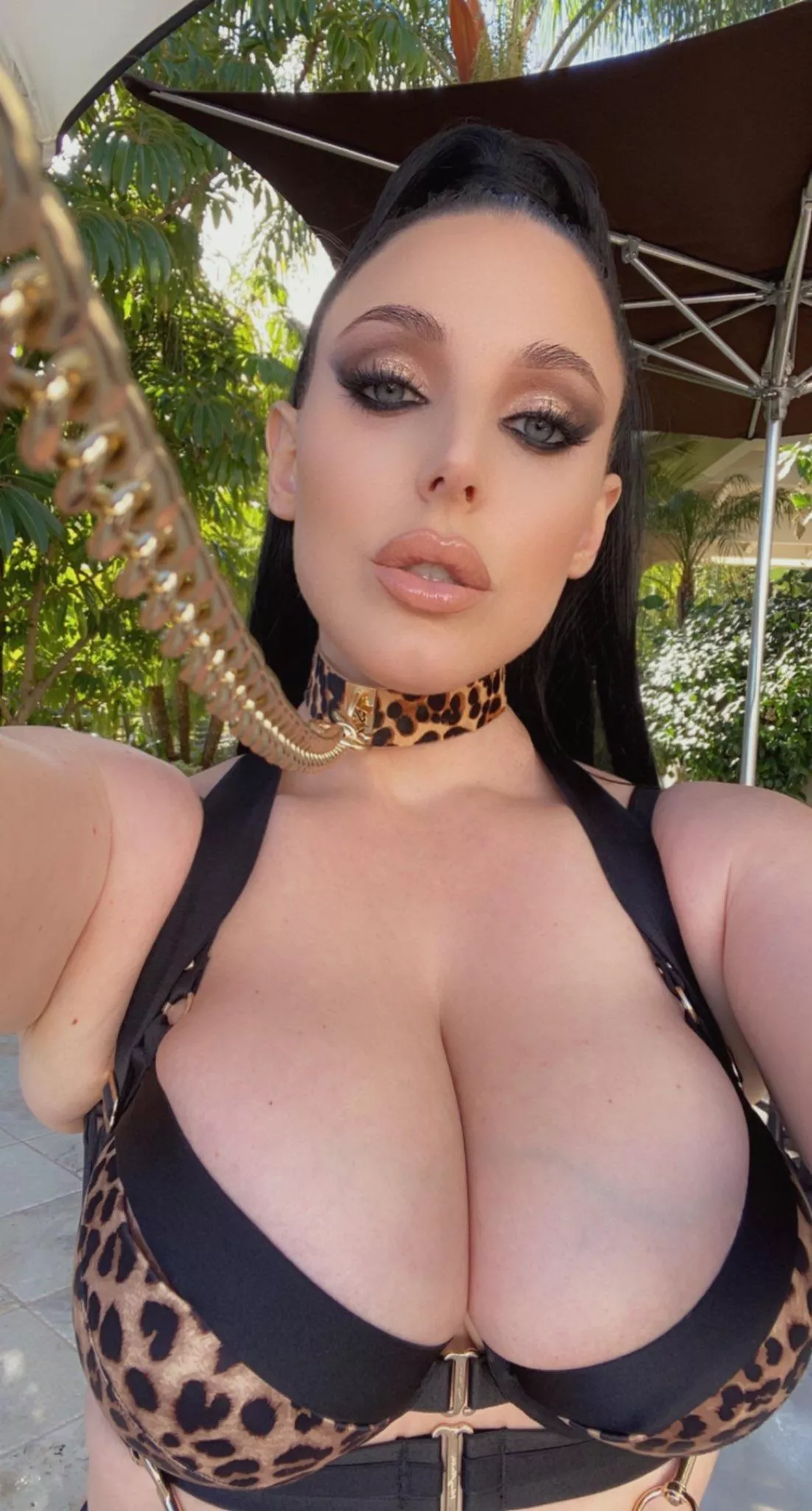 Angela on a leash posted by DoRouJi