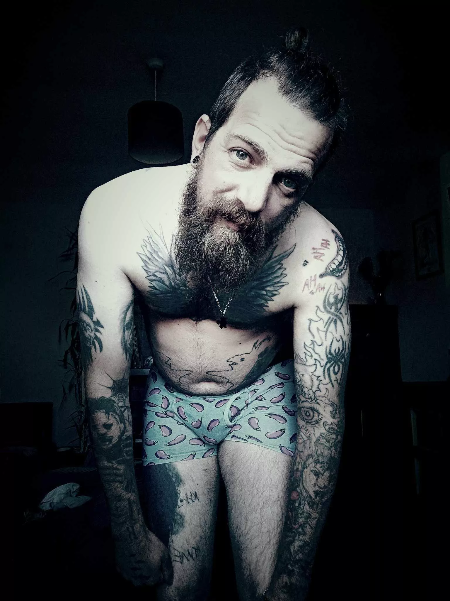 Are you ready for your massage? let me loosen you up ill take real good care of you posted by inked_Viking