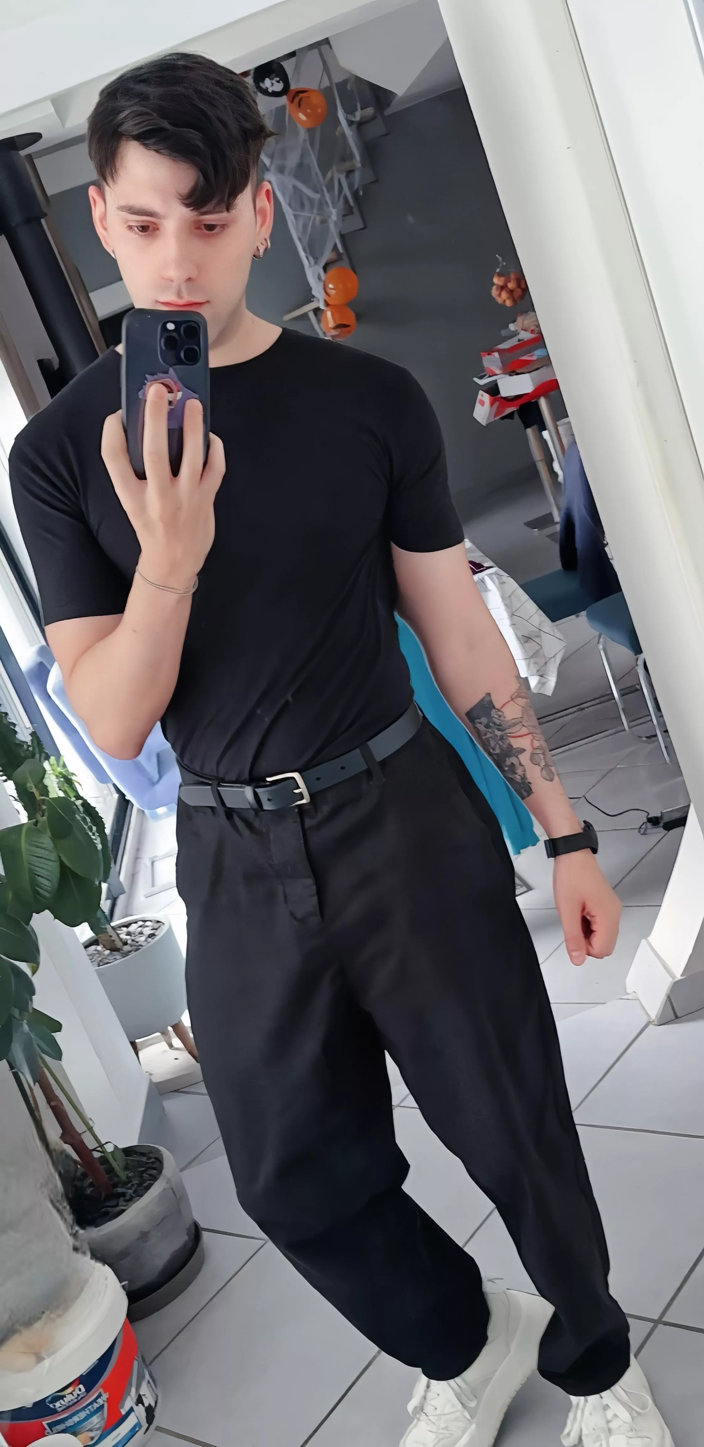 Finally off from work 🥱 posted by Umibay