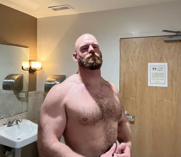 Friday pump by cornfed405