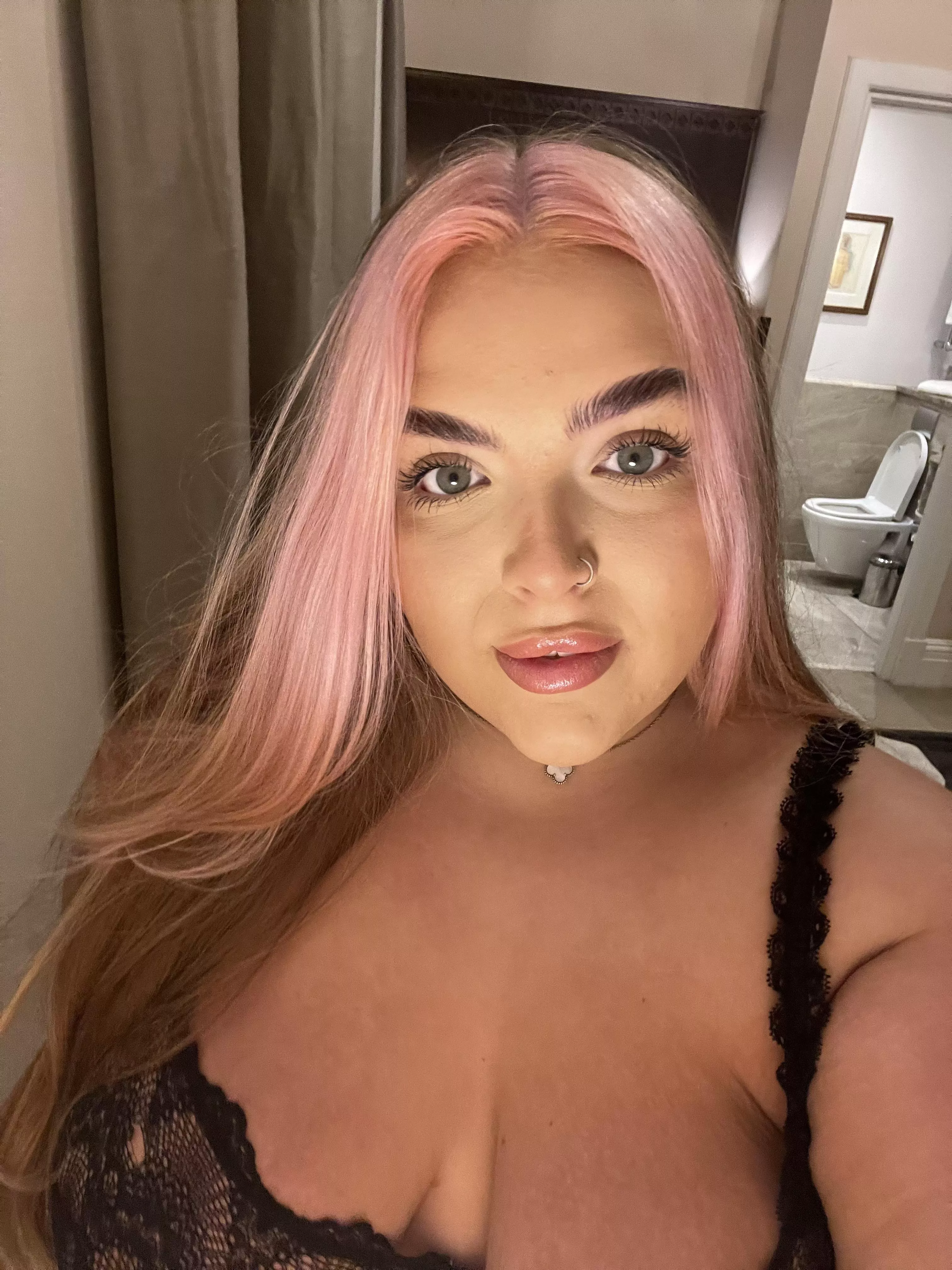 glad it’s the weekend 😘😘😘 posted by Careless_Bowl_7534