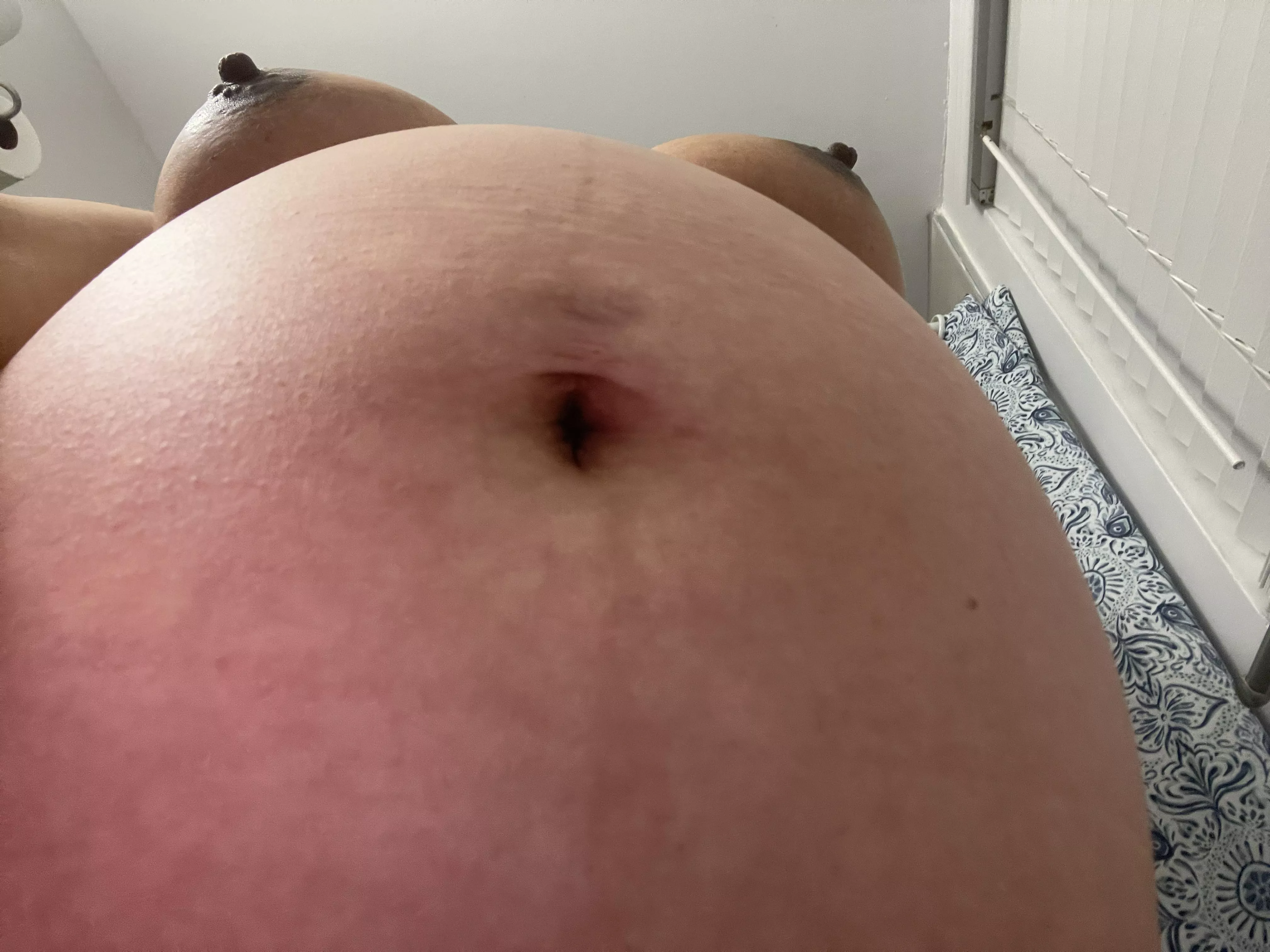 😋😉Happy Friday posted by MamaRoxxxy