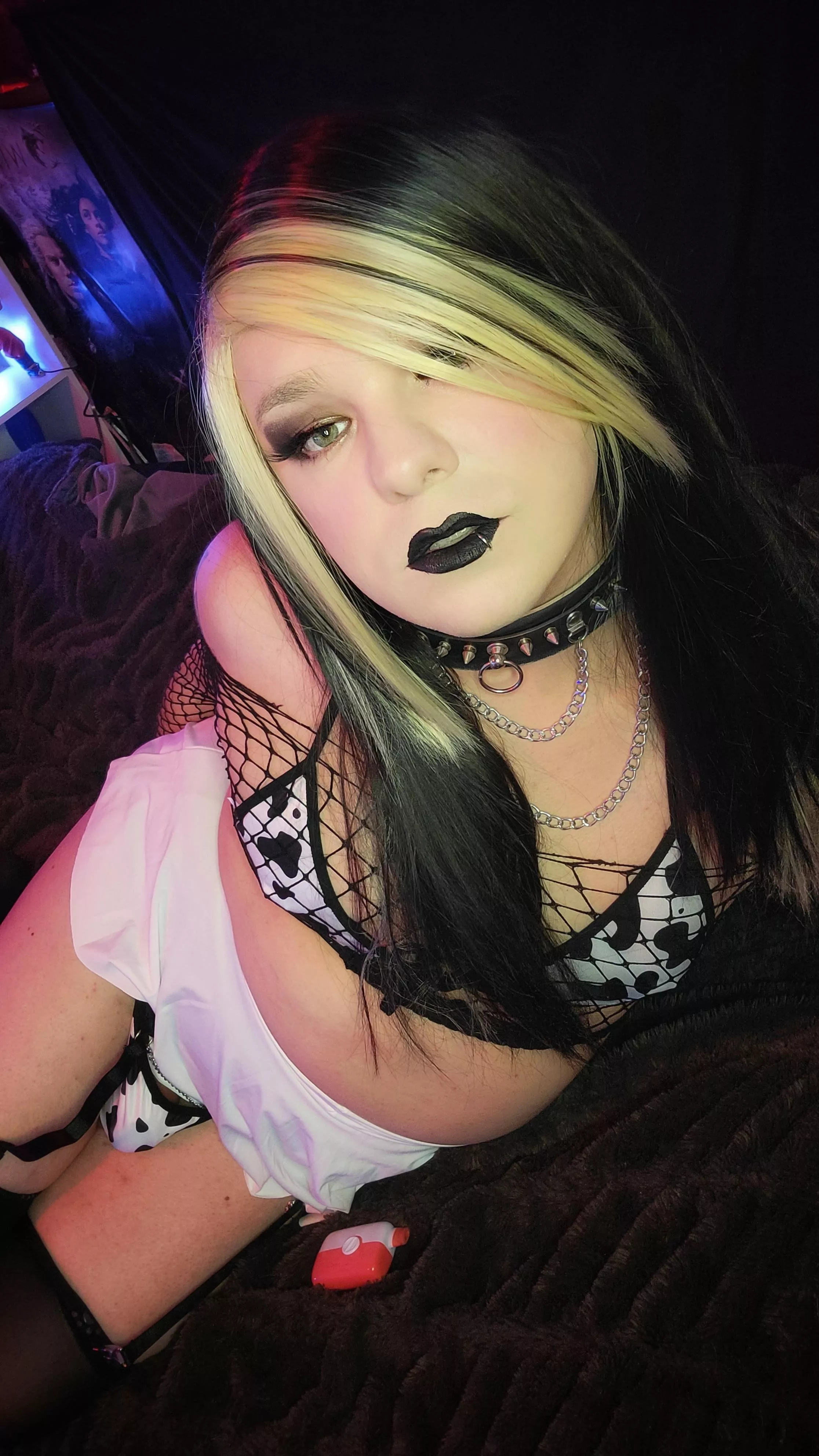 Happy little sissy cow :P posted by VanessaFae