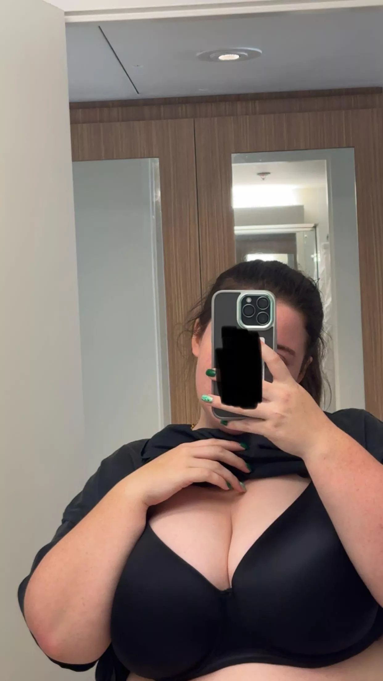 Hotel fun posted by rachel_anonymous