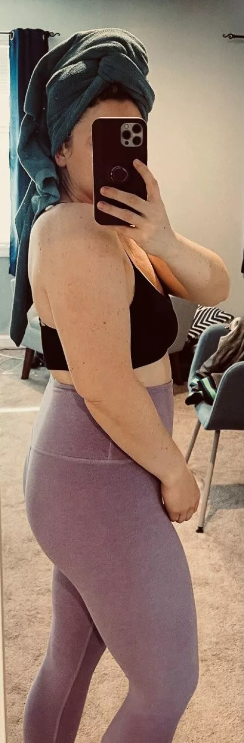 I think the gym is helping this momma by CougarMarie