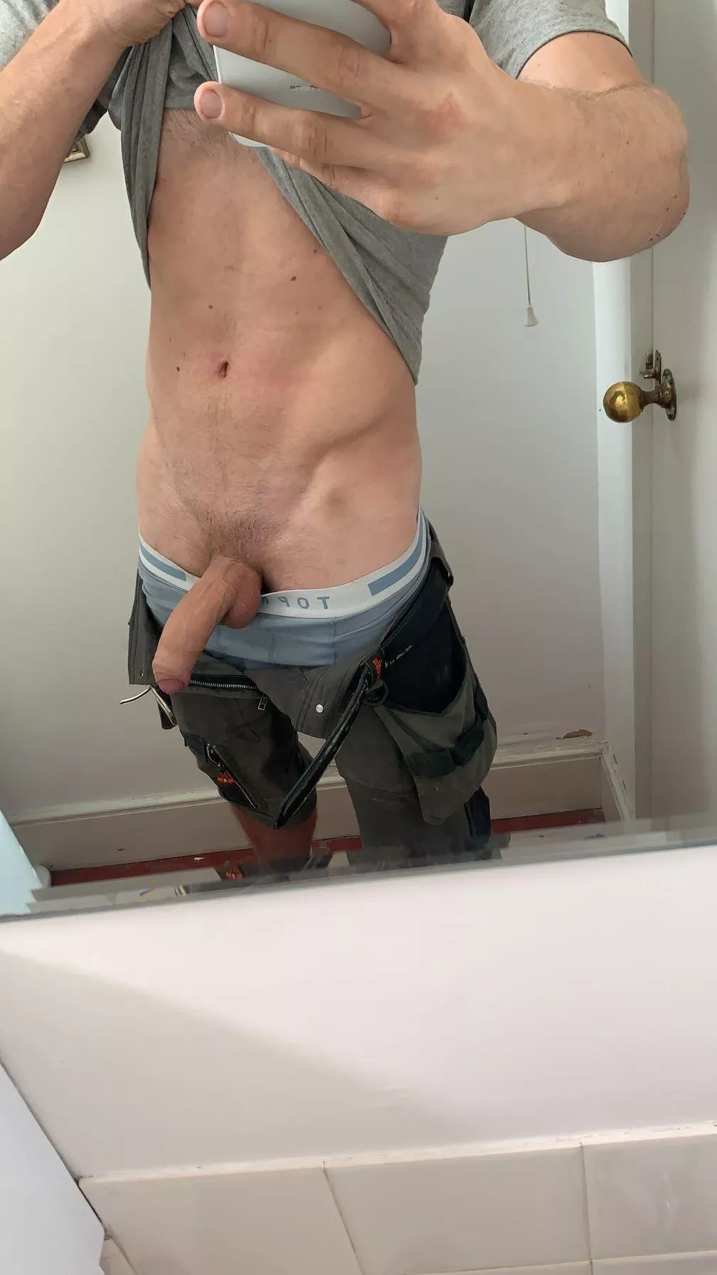 Just a hard working builder 👷🏼‍♂️ 🔨 posted by JBiz1998