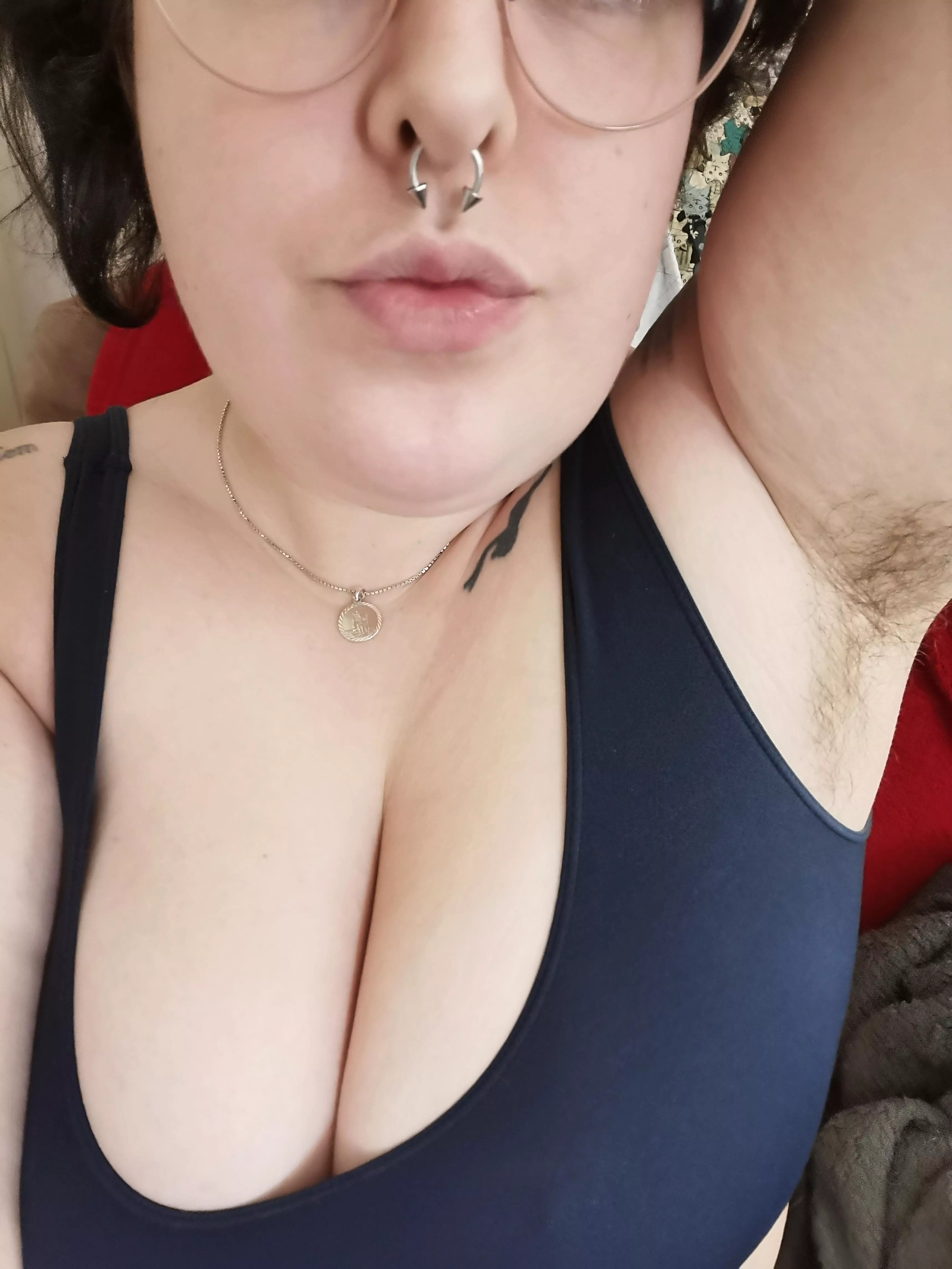 My body hair makes me feel sexy posted by AWholeLottaLily