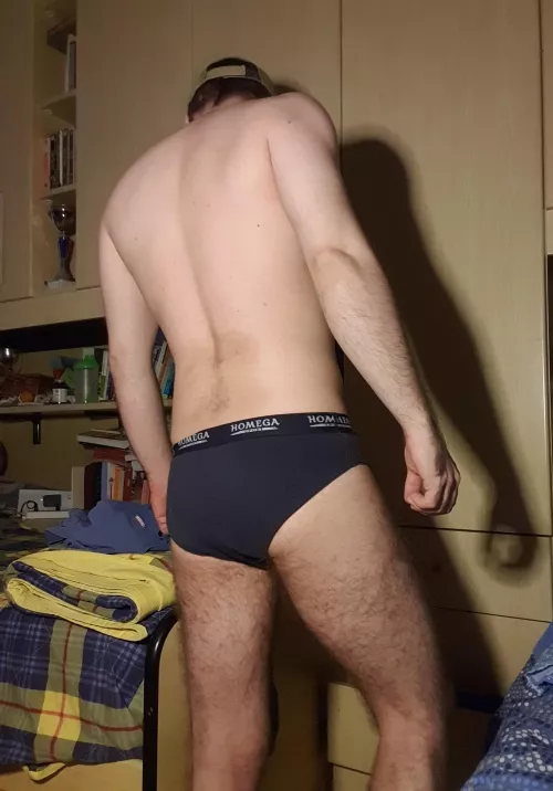 My friend said i'm sexy with these briefs, do you agree? by Naughty_Alex1
