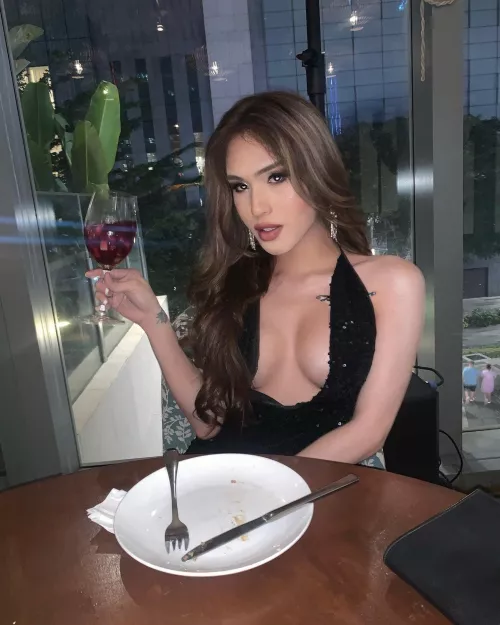 Oh dear come join me alluring Trans Venus by Bootyliciousladyboy