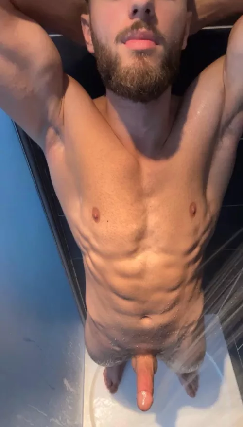 rate me and my cock im 22 years old by benzemapep32