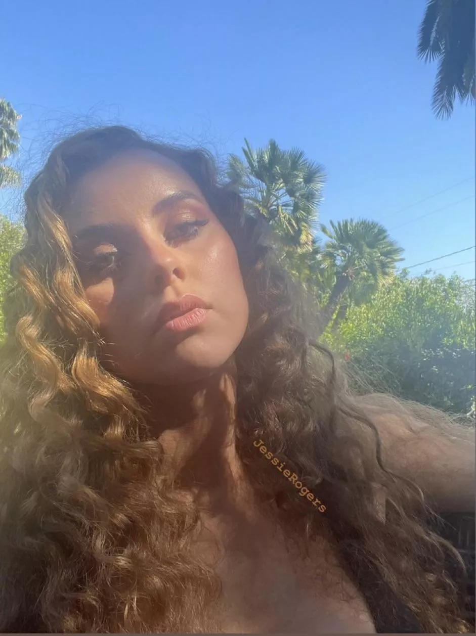 So gorgeous posted by agent_zero43