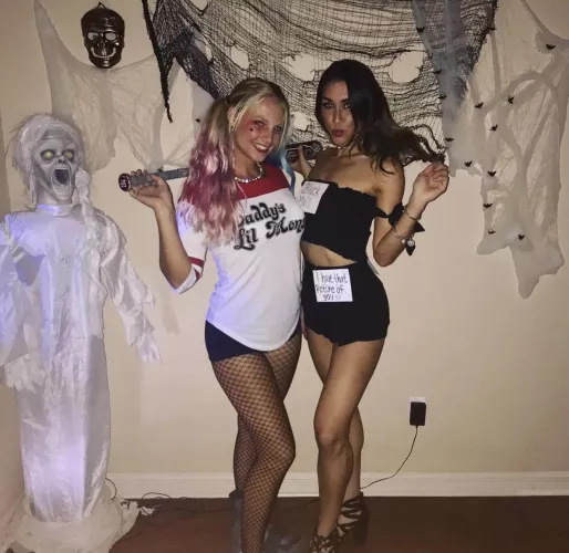 Blonde vs brunette [2] by tennisa_zelal